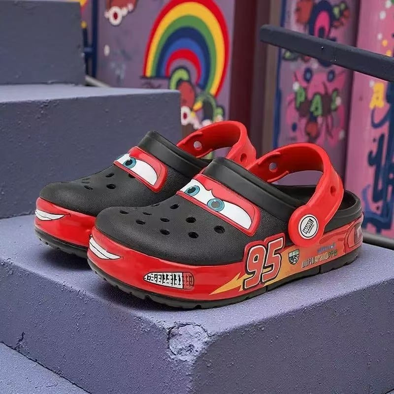 (Genuine) Kids Lightning ๐ ๐ฐ๐ค๐๐ฒ๐ฒ๐ป Racing LED Clogs | Comfortable Non-Slip Sandals for Boys & Girls